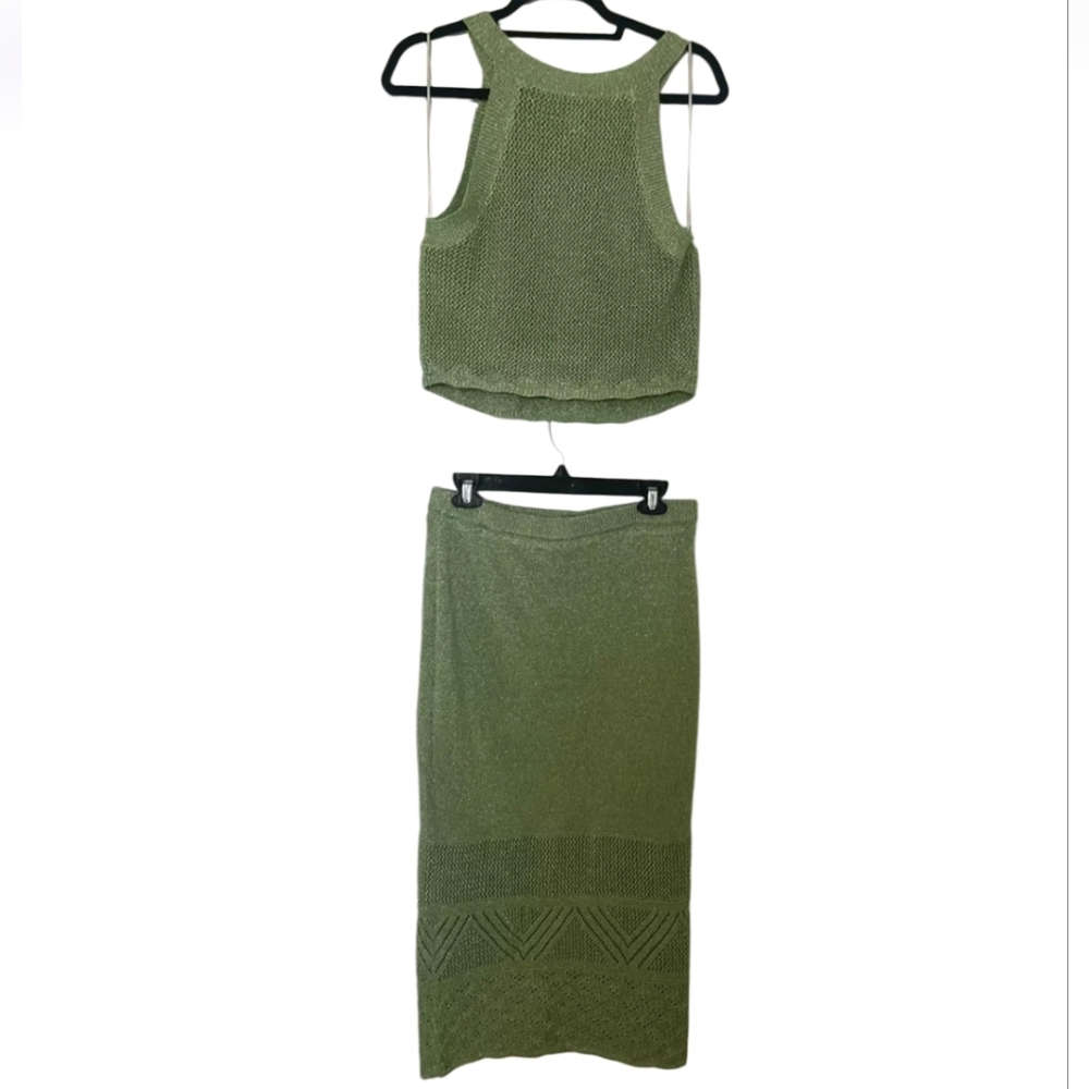 SOLDHouse of Harlow 1960 Two Piece Knit Crop Top and Midi Skirt Set NWT Size: L - Picture 2 of 6